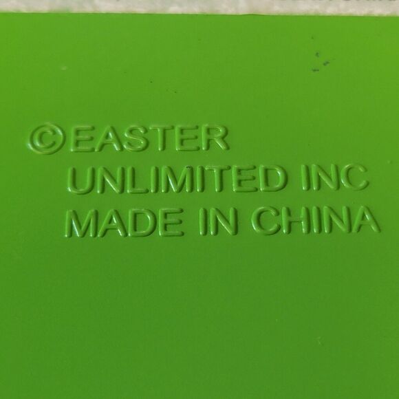 Tiki Serving Platter & Chip Bowl Set‎ Easter Unlimited 2 Pc Green Melamine Party - Picture 12 of 12